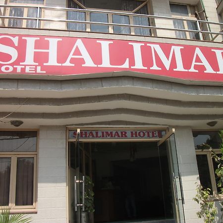 Shalimar Hotel New Delhi Exterior photo